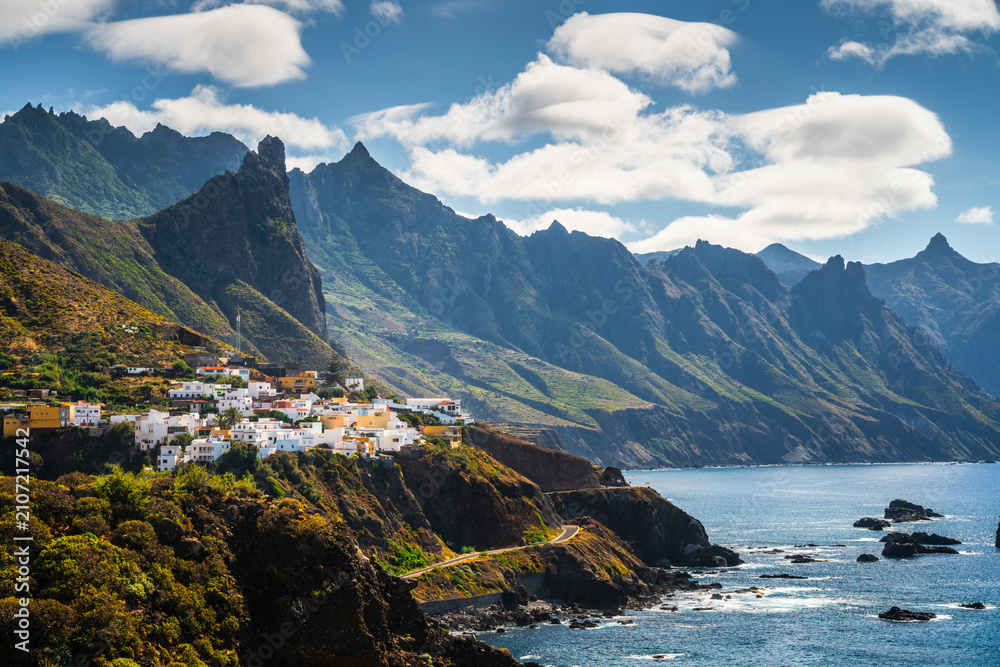 Obraz premium Taganana village nestled in Anaga Mountains overlooking the Atlantic Ocean