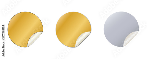 Round sticker set in gold and silver with curled corner and shadow