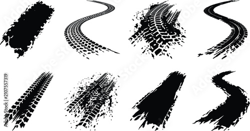 Schilderij op canvas Set of black and white grunge tire track marks and off-road vehicle skid path pa