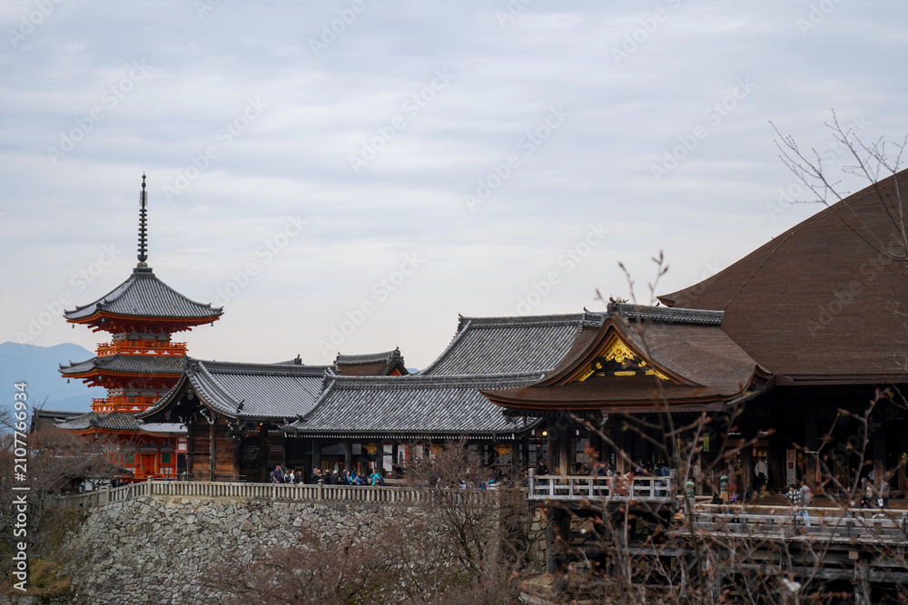 Naklejka premium Kiyomizu-dera Temple complex with three story pagoda, Kyoto, Japan
