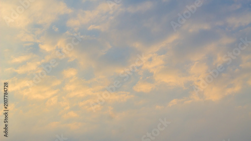 Bild auf Leinwand Beautiful dramatic sunset sky with golden altocumulus clouds