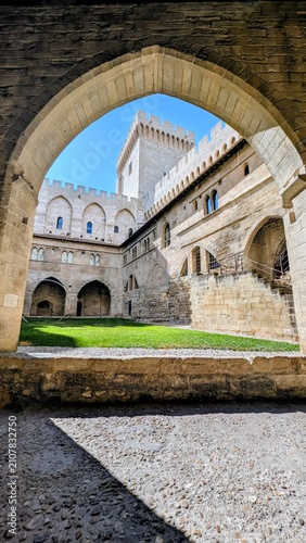 PALAIS DES PAPES - AVIGNON (Vaucluse)