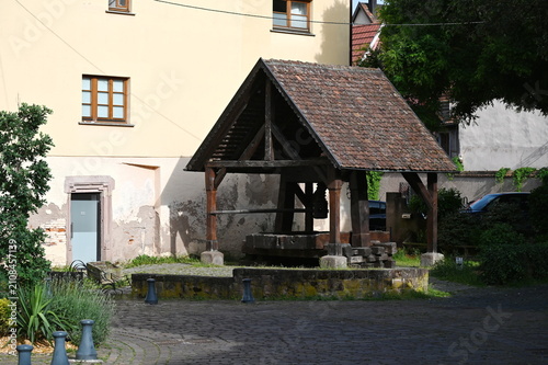 фотографія Brunnenhaus in Barr, Elsass