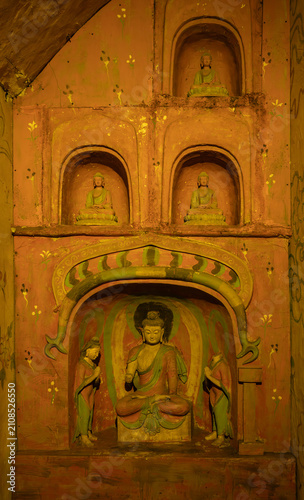 Bild auf Leinwand Buddha Statues in Four Caves of Thousand Buddha Mountain, Jinan, Shandong, China
