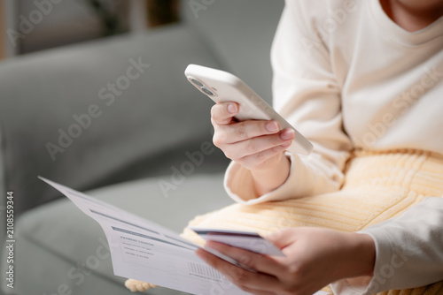 Принти на полотні Online bill payment and personal finance