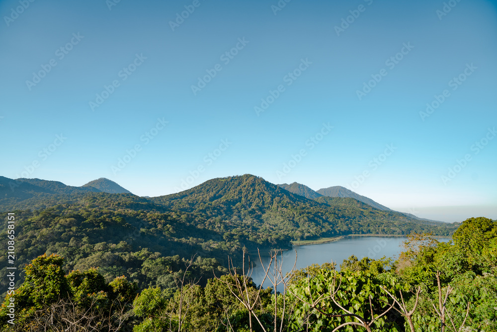 Naklejka premium lake in the mountains