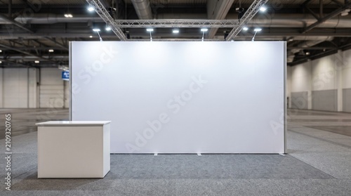 Fotografie Blank exhibition booth wall mockup