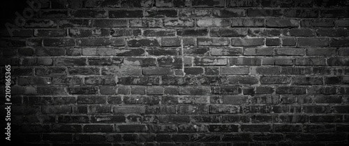 Vintage Black Brick Wall Te...
