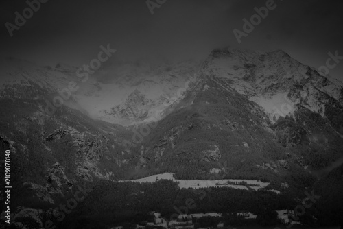 Fotografie Snow-covered mountain landscapes of the Aosta Valley during the Christmas holida
