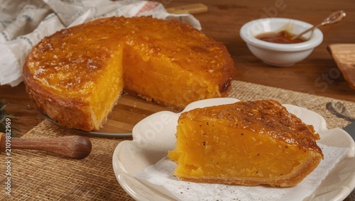 Delicious Pineapple Cake wi...