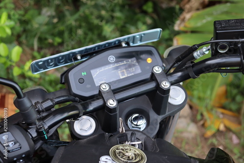 фотографія Motorcycle Digital dashboard with targaryen Keychain