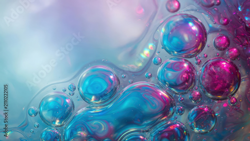 Bolle d'acqua e olio iridescenti con riflessi al neon e sfondo astratto