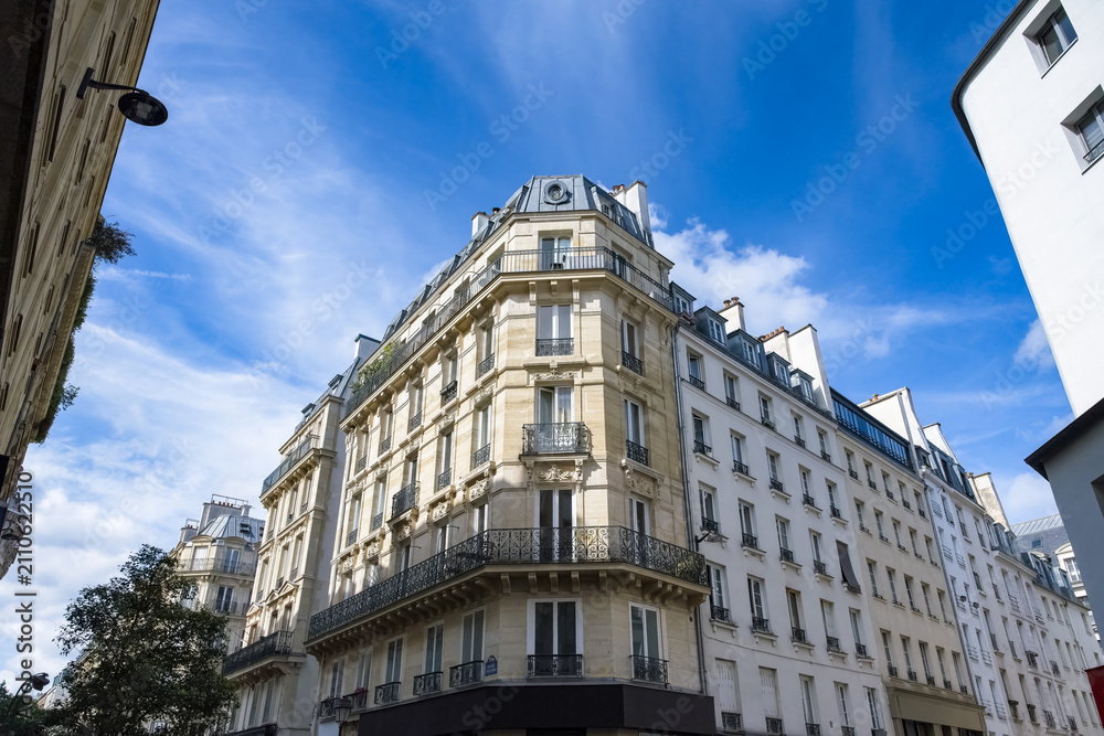 Fototapeta premium Paris, typical buildings in the Marais, rue Saint-Denis, in the center of the french capital 