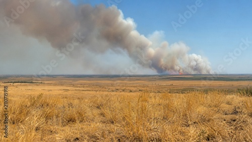 Heatwave and Drought Contributing to Distant Wildfire Across Agricultural Landscape During Compound Extreme Weather