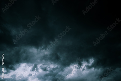 Konstfotografi Dark dramatic storm clouds before heavy rain texture background