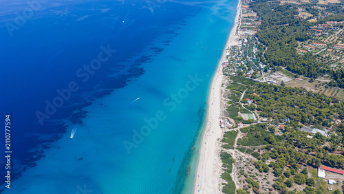 Canvas Print Aerial view of turquoise sea and sandy beach at Possidi Greece