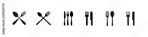 фотографія Set of black flatware knife fork and spoon icons isolated on transparent backgro