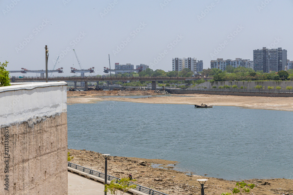 Naklejka premium Various views of the Ahmadabad riverfront 