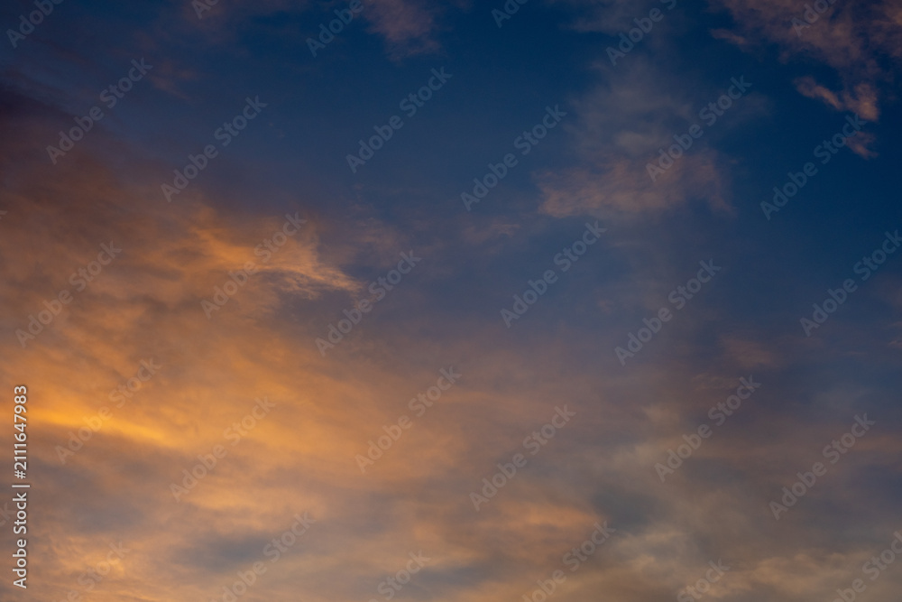 Fototapeta premium Sunset Sky with Clouds