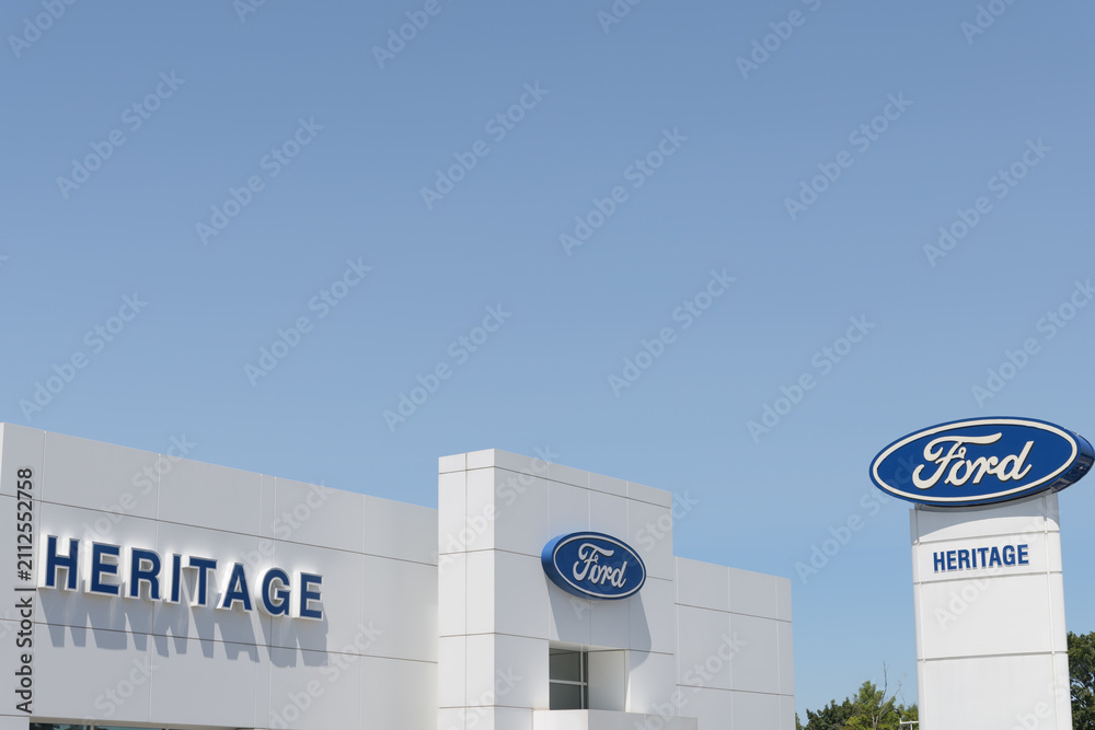 Fototapeta premium signage at Heritage Ford, a dealer, located at 2660 Kingston Rd, Scarborough, Toronto