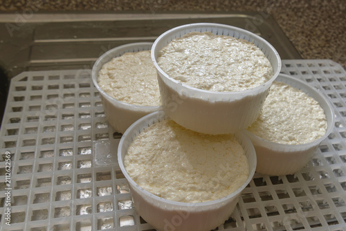 Bild auf Leinwand Process of artisanal homemade cheese making
