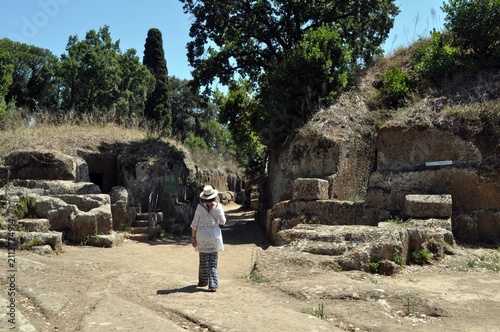 Cerveteri (Roma) - Necropoli della Banditaccia - Via degli Inferi