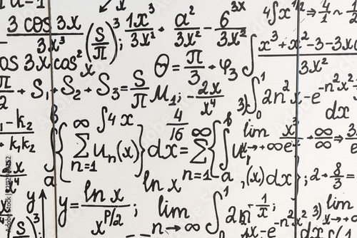 Bild auf Leinwand mathematical formulas, equations and geometric diagrams on chalkboard