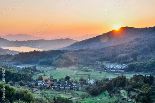 Photography sunrise in the mountains