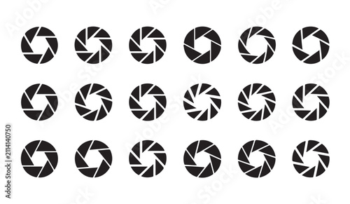Foto Camera aperture shutter collection with different opening sizes for lens iris diaphragm icons set for vector