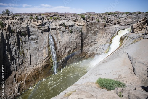Dumping at the Orange River Waterfall, Augrabies Falls National Park, North Cape, South Africa