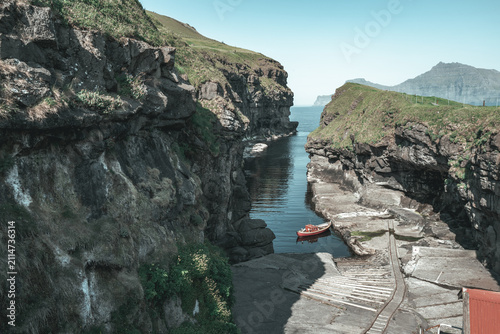 Foto epische Landschaften und Orte auf den Färöer Inseln