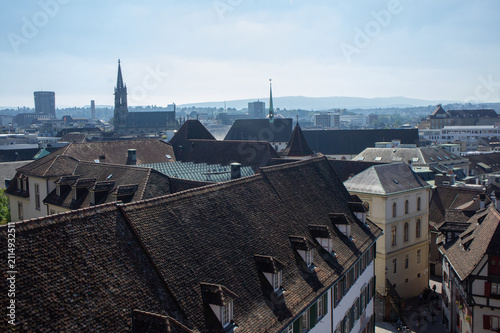 Foto Skyline view of the Rhine in Basel, Switzerland