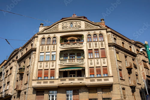 Foto Facade of Weiss Palace in Timisoara, Romania
