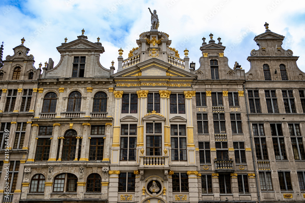 Fototapeta premium Guild houses with gilded Baroque facades at Grand Place, Brussels, Belgium