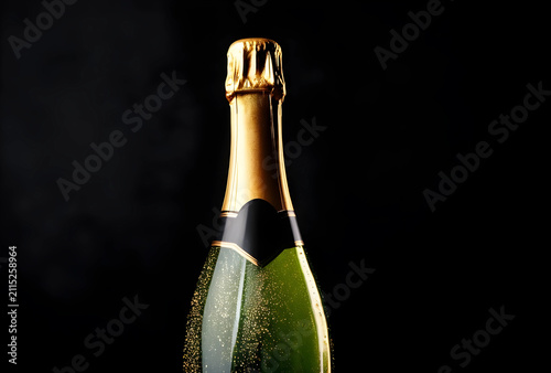 Chilled champagne bottle wi...