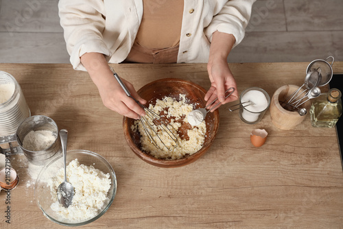 Woman preparing cottage che...