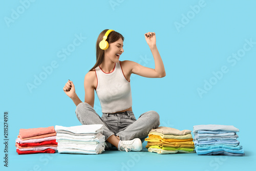 Young woman in headphones w...