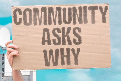 Foto "Community Asks Why" Residents seek explanations after violent incidents