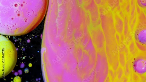 4K Abstract Bubble Liquid Background. Vibrant Fluid Art, Colorful Glitter Texture and Modern Design, 2160p