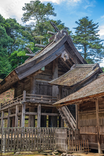 島根 神魂神社 拝殿と本殿