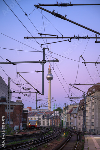 фотографія Evening view of the Berlin TV Tower, seen from the Friedrichstrasse Train Statio