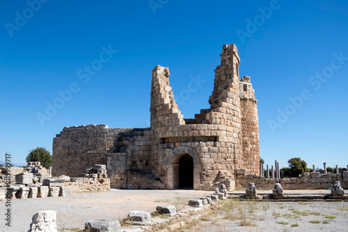 Ruins of the ancient city of Perge, Türkiye.