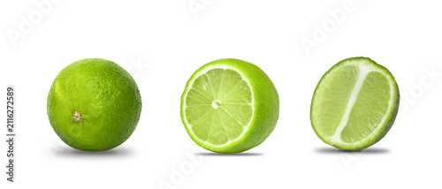Obraz na plátne Set of fresh green lime isolated on white background