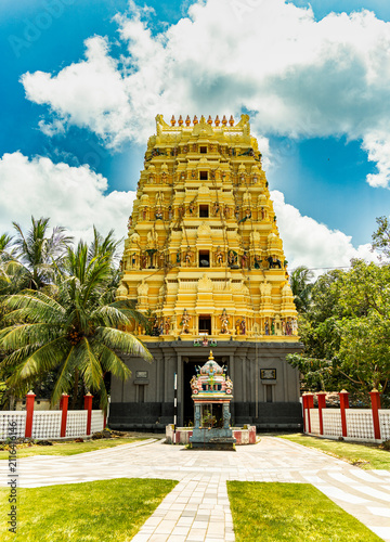 Cuadro en lienzo Rajagopuram du temple Maviddapuram Kanthaswamy – Jaffna, Sri Lanka