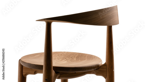 Foto Isolated elegant modern wooden chair with curved backrest and smooth natural woo