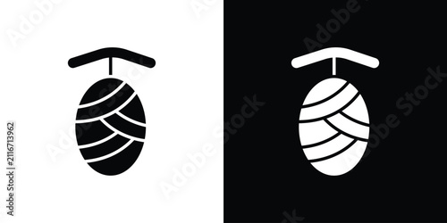 Fotografía Cocoon icon outline elements series