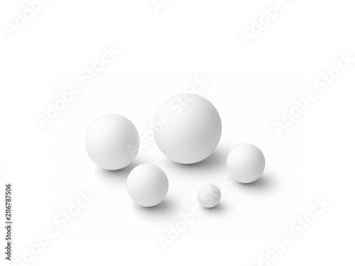 Minimal White 3D Spheres in Halo Cluster Composition