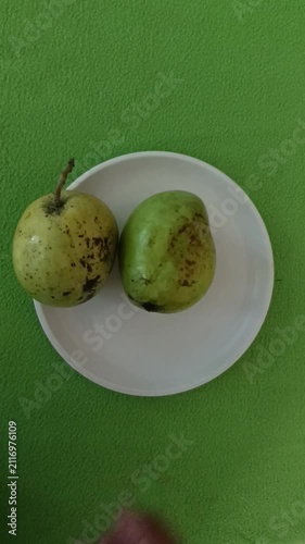 Delicious Ripe Mango Video Footage Featuring Fresh Tropical Fruit with Juicy Golden Flesh Ready to Eat in Natural Light