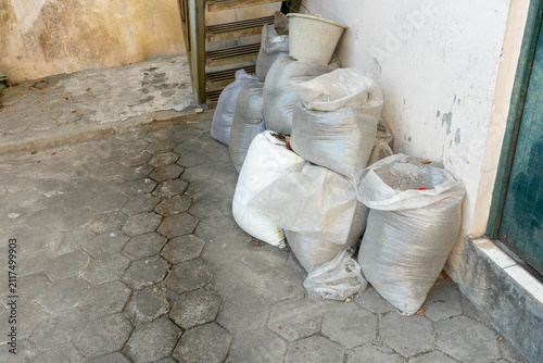 Obraz na płótnie Sacks filled with sand or debris from renovations