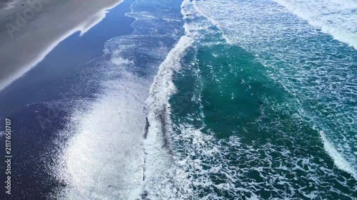南房総のまっすぐな海岸を空撮　4K